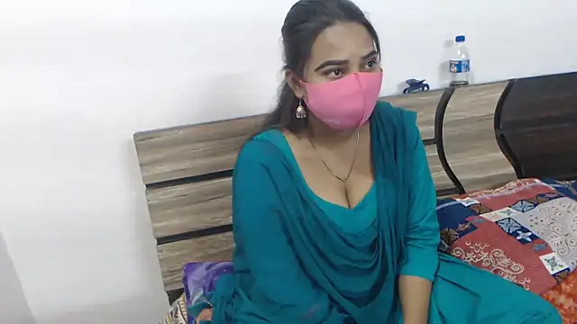 wildbabes online show from July 2026 05:21:02 PM