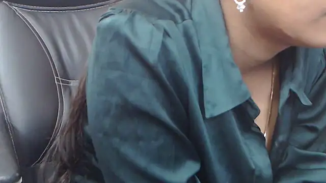 Snapshot of wildbabes chatting on January 2025 11:48:02 AM wildbabes online show from January 2025 11:48:02 AM