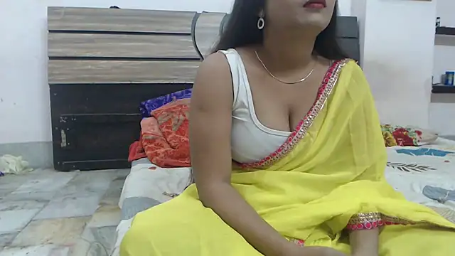 Snapshot of wildbabes chatting on November 2025 06:19:01 PM wildbabes online show from November 2025 06:19:01 PM