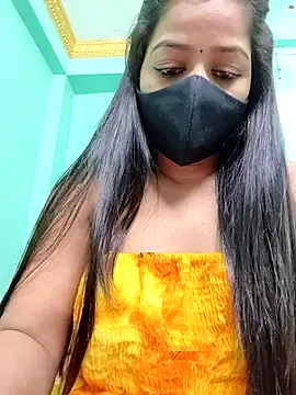 Monalisa Singh online show from October 2025 06:10:01 PM