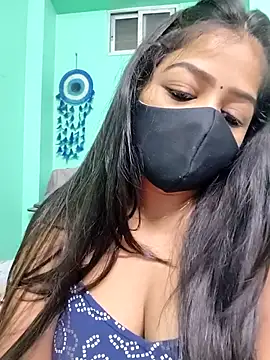 Monalisa Singh online show from April 2026 06:09:01 PM