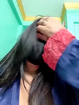 Monalisa Singh online show from November 2025 05:57:01 PM