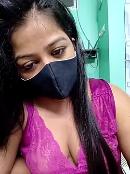Snapshot of Monalisa_Singh chatting on April 2026 07:18:01 PM Monalisa Singh online show from April 2026 07:18:01 PM