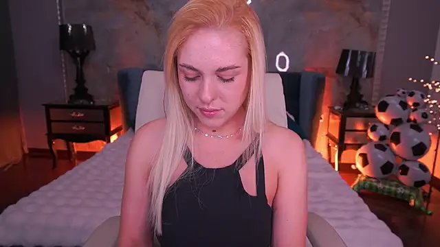 ArishkaLulu online show from July 2026 05:52:02 AM
