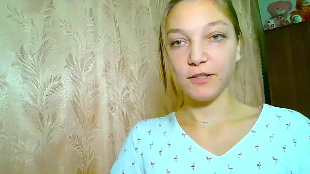 EmillyPlay online show from November 2025 09:04:02 AM