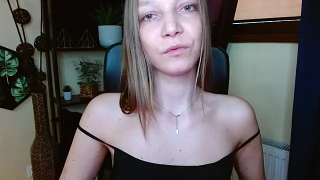 EmillyPlay online show from March 2026 10:16:02 AM