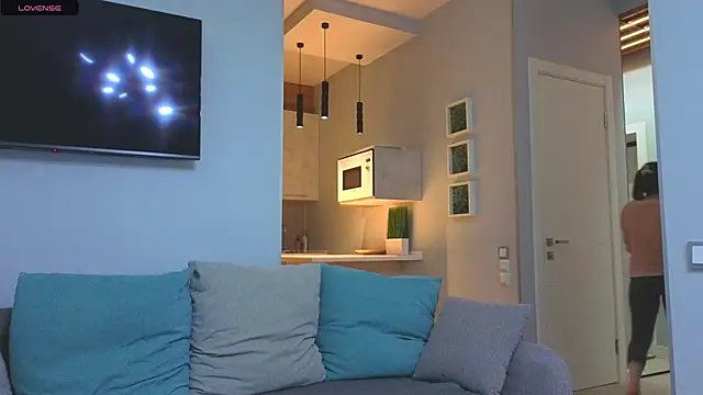 DonnaBurkee online show from November 2025 04:23:02 AM