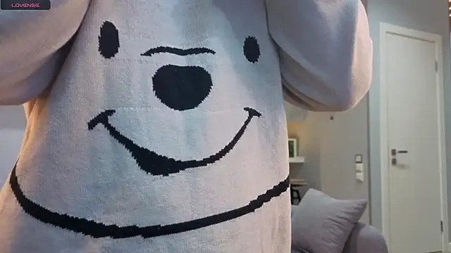 DonnaBurkee online show from January 2026 04:30:01 AM