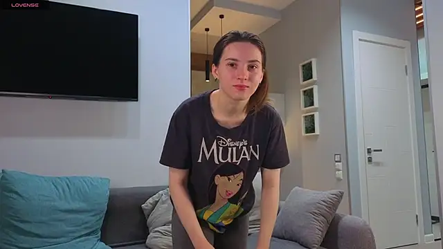 DonnaBurkee online show from November 2025 04:27:01 AM