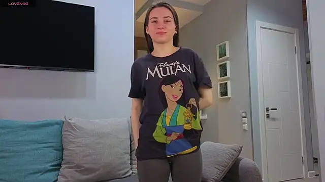 DonnaBurkee online show from November 2025 04:16:01 AM