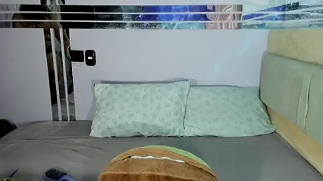 celesttemoon online show from June 2026 02:20:02 AM