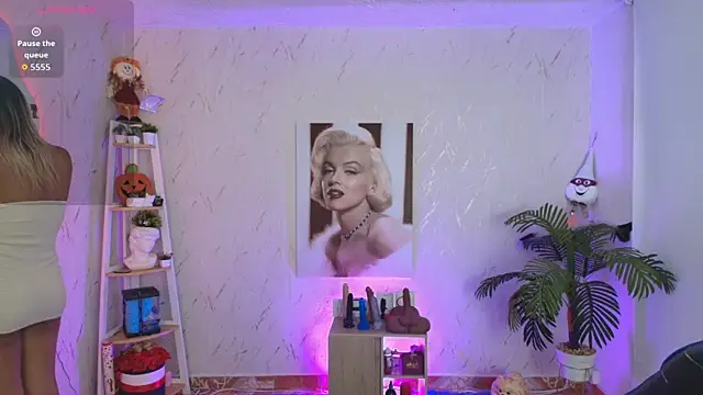 SALOOMEE   online show from March 2026 11:12:01 AM