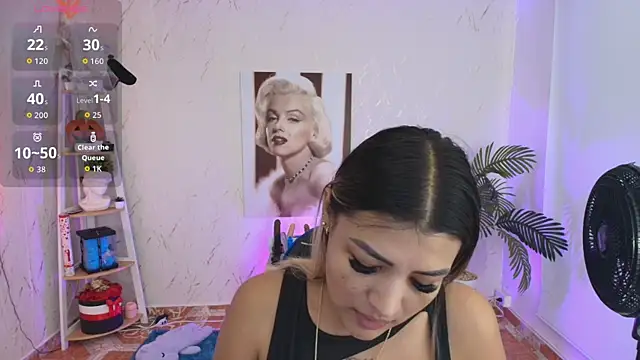 SALOOMEE   online show from April 2026 11:28:02 AM