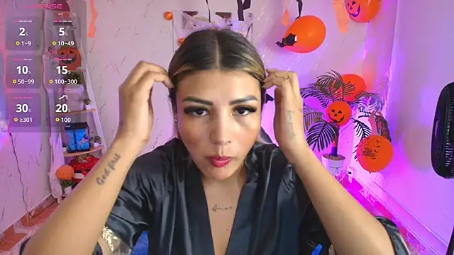 SALOOMEE   online show from October 2025 11:31:02 AM