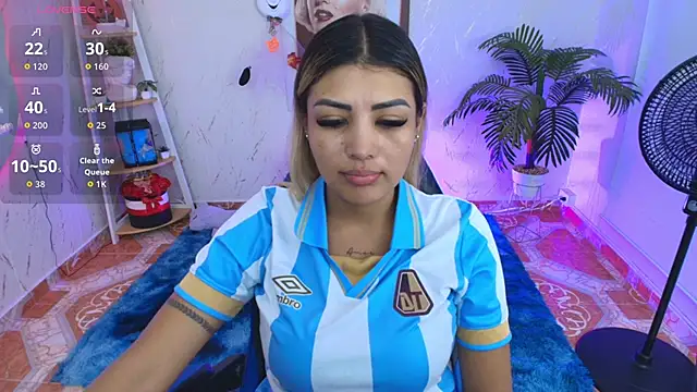 SALOOMEE   online show from December 2025 12:26:02 AM