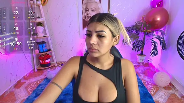 SALOOMEE   online show from October 2025 11:22:02 AM