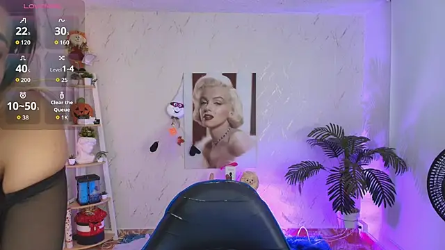 SALOOMEE   online show from February 2026 10:05:02 AM