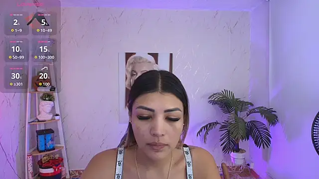 SALOOMEE   online show from April 2026 10:51:01 AM