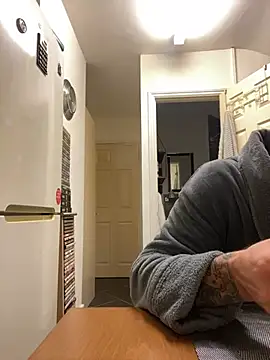 Snapshot of Yourhotboy_42 chatting on February 2025 02:29:02 AM Yourhotboy 42 online show from February 2025 02:29:02 AM