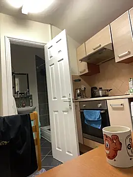 Snapshot of Yourhotboy_42 chatting on March 2025 08:32:01 PM Yourhotboy 42 online show from March 2025 08:32:01 PM