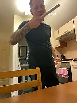 Snapshot of Yourhotboy_42 chatting on February 2025 08:25:02 PM Yourhotboy 42 online show from February 2025 08:25:02 PM