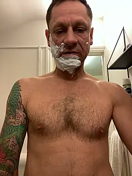 Snapshot of Yourhotboy_42 chatting on February 2025 09:15:02 PM Yourhotboy 42 online show from February 2025 09:15:02 PM