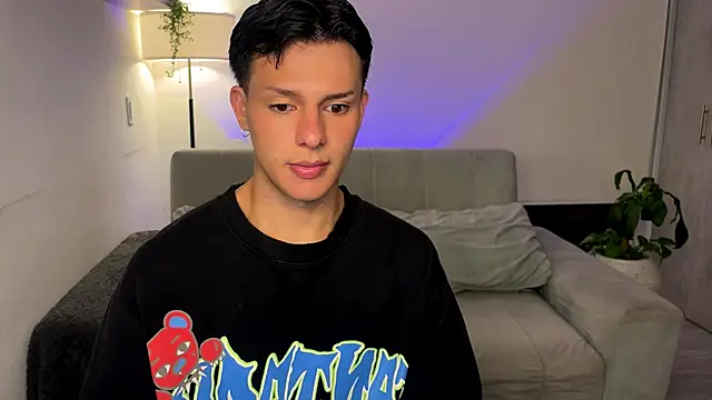 Alexxblue online show from November 2025 04:24:02 AM