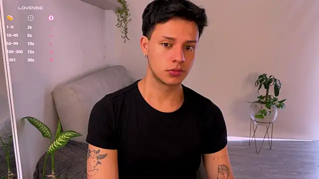 Alexxblue online show from October 2025 05:15:01 PM