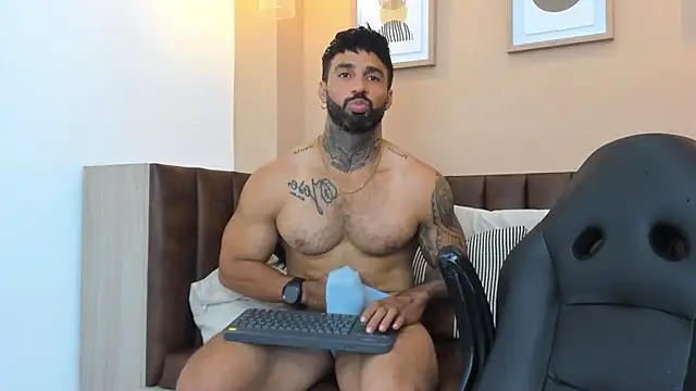 naugthy dominant online show from February 2025 02:05:02 PM