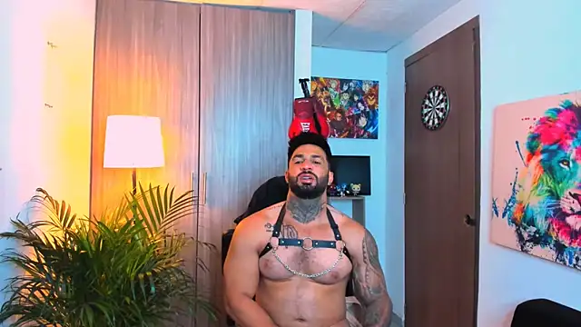 naugthy dominant online show from October 2025 11:05:02 PM