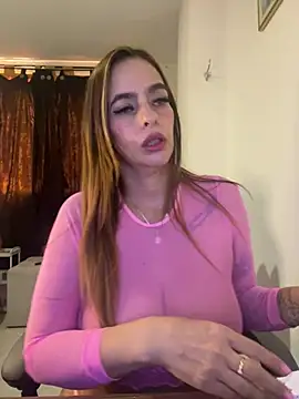Alessandra Schmoll online show from June 2026 04:08:02 PM