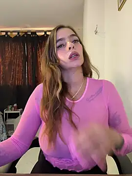 Snapshot of Alessandra_Schmoll chatting on June 2026 07:40:02 PM Alessandra Schmoll online show from June 2026 07:40:02 PM