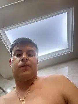 Nicolds14 online show from November 2025 01:21:02 AM