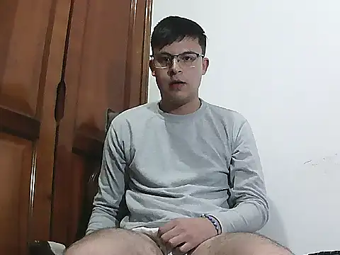 Nicolds14 online show from November 2025 12:47:01 AM