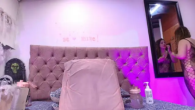 diane di online show from October 2025 07:14:02 PM