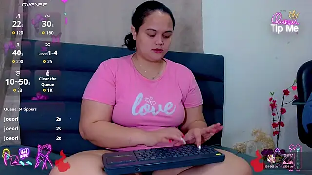 brunnette hot online show from February 2026 10:37:01 AM