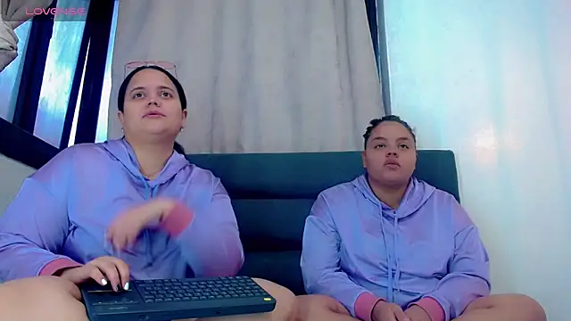 brunnette hot online show from December 2025 10:58:02 AM