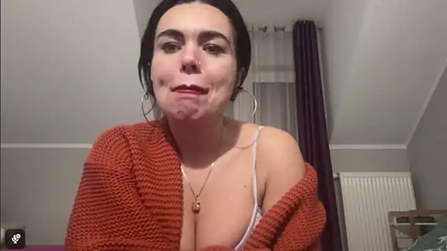 Snapshot of DESIREjenny chatting on December 2025 08:14:01 AM DESIREjenny online show from December 2025 08:14:01 AM