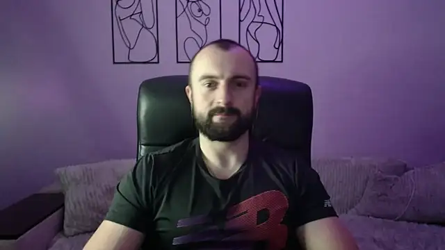 brindlefly6969 online show from November 2025 02:54:01 PM