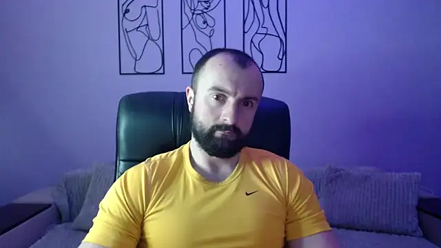 brindlefly6969 online show from March 2026 11:49:02 AM