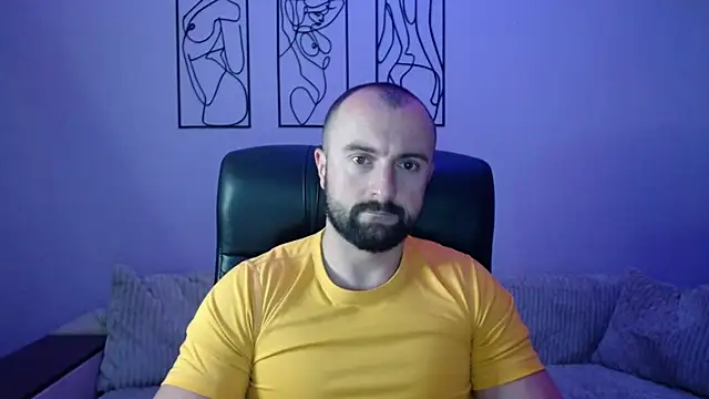 brindlefly6969 online show from October 2025 10:52:01 AM