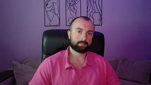 brindlefly6969 online show from June 2026 10:37:01 AM