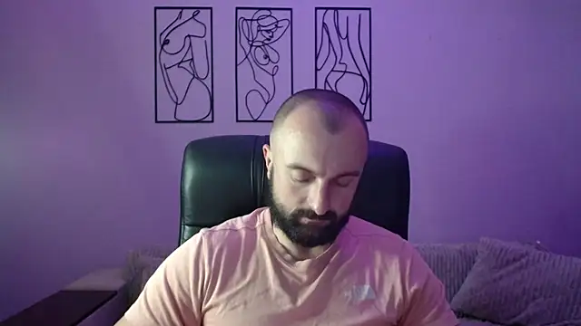 brindlefly6969 online show from October 2025 11:53:02 AM