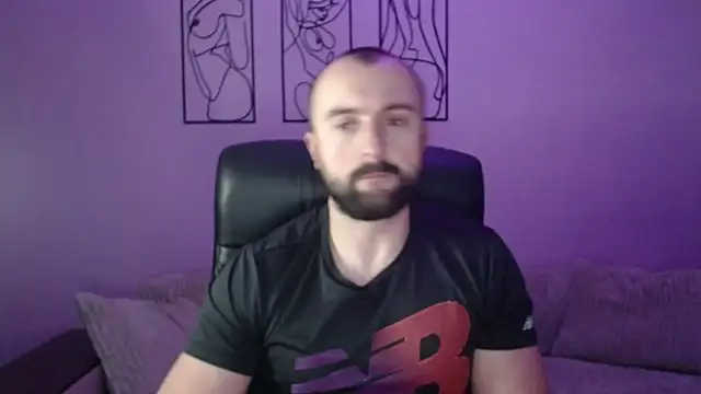 brindlefly6969 online show from December 2025 12:20:02 PM