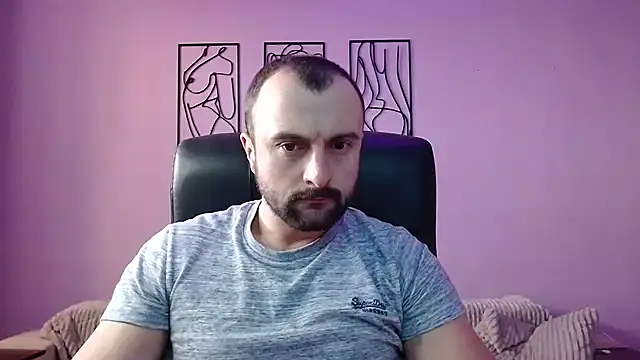 brindlefly6969 online show from February 2025 11:29:02 AM