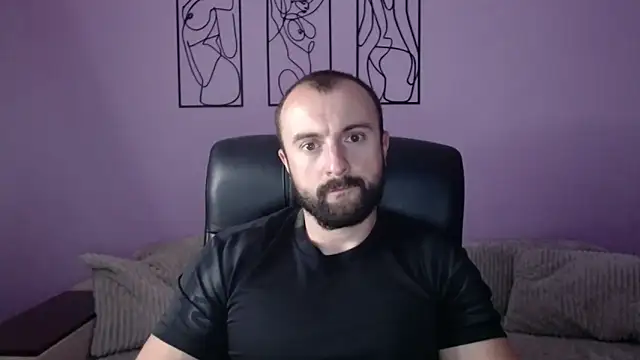 brindlefly6969 online show from September 2025 11:57:01 AM