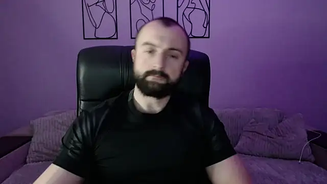 brindlefly6969 online show from March 2026 11:57:01 AM