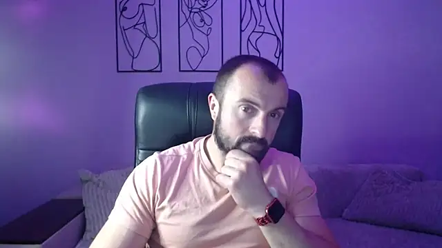 brindlefly6969 online show from October 2025 11:53:01 AM