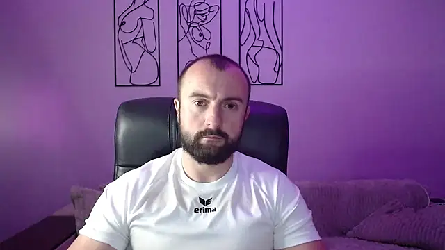 brindlefly6969 online show from October 2025 11:51:02 AM