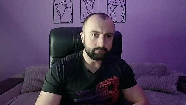 brindlefly6969 online show from January 2026 10:08:01 PM